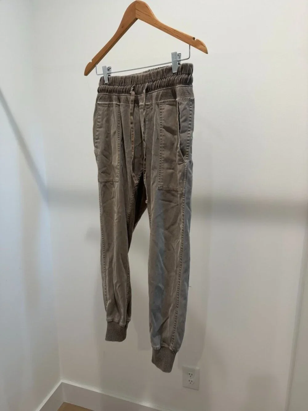 Contrast Sweatpants James Perse (Size XS/S) - Picture 3 of 7